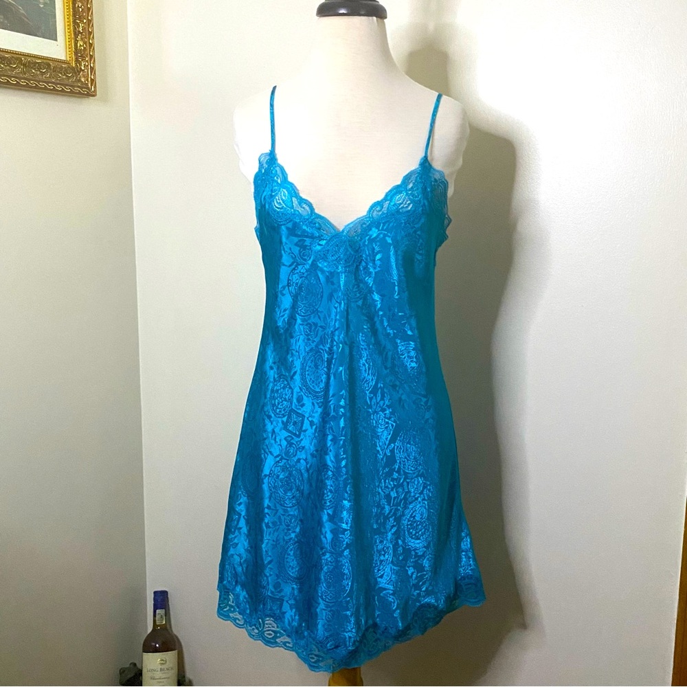 Turquoise/Teal Satin/lace Japanese design Gold Label Victoria’s Secret Chemise
